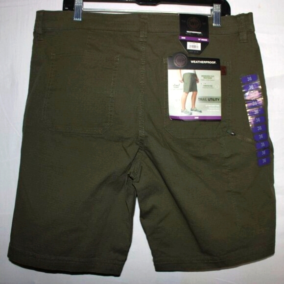 Weatherproof Trail Quality Cargo Shorts 36 NWT โ Stretch, Flex Waist, Security P - Picture 2 of 8